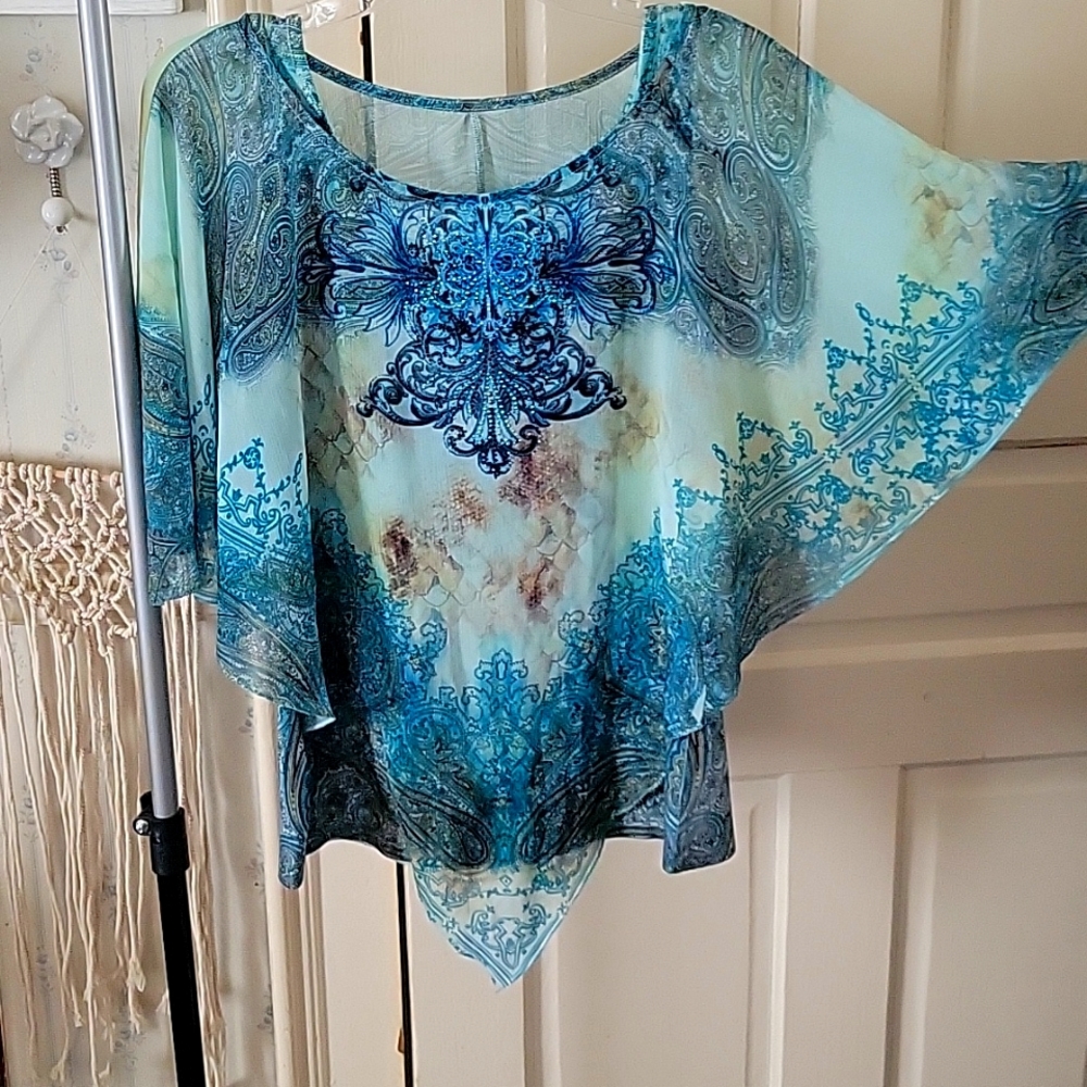 Women's b.l.e.u. blouse, Size L